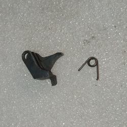 G&acirc;chette CZ 83