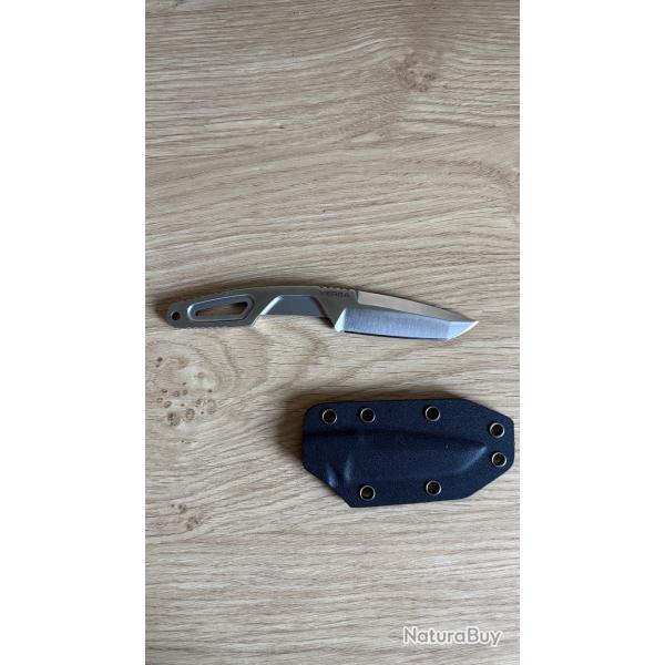 Extrema Ratio Versa, Satin, lame fixe.DescriptionLe Extrema Ratio Versa, Satin