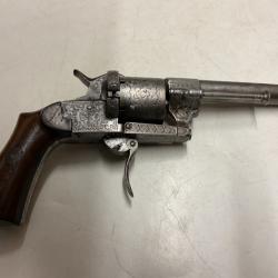 Vendu uniquement en France 7 mm &agrave; broche Lefaucheux &agrave; Paris.