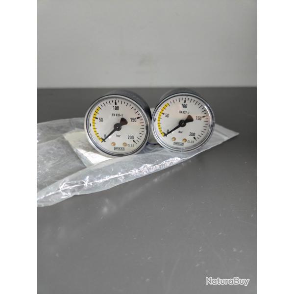 lot de manom�tre WIKA 200 BAR