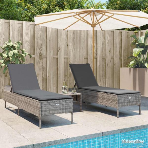 Ensemble de chaises longues avec coussins 3 pcs gris poly rotin