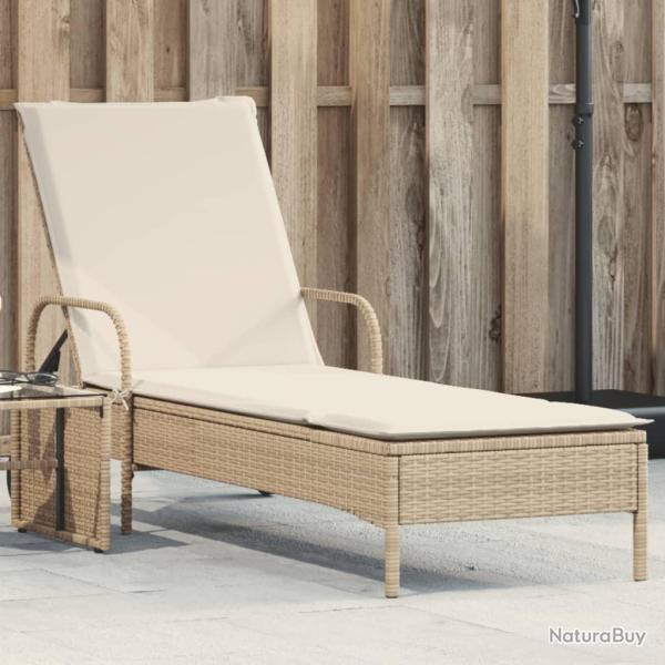 Chaise longue avec roues et coussin beige r�sine tress�e
