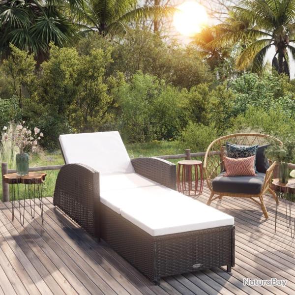 Chaise longue avec coussin blanc cr�me R�sine tress�e Noir