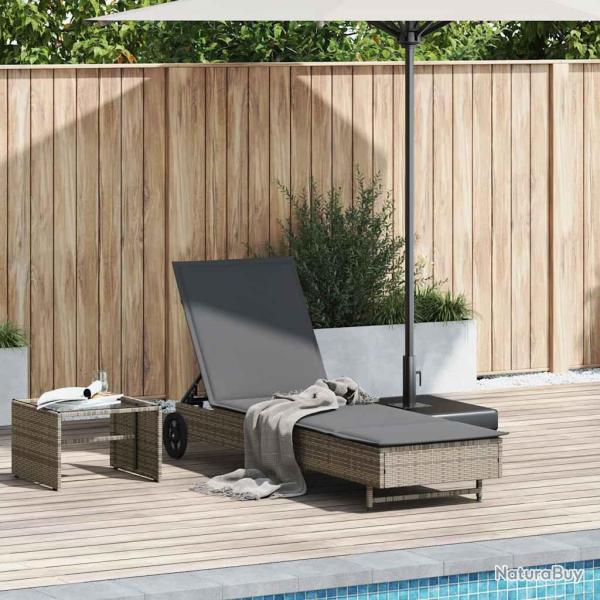 Chaise longue avec roues et coussin gris r�sine tress�e