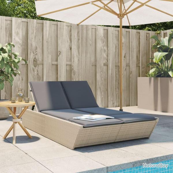 Chaise longue double avec coussins beige r�sine tress�e
