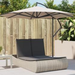Chaise longue double avec coussins gris clair r&eacute;sine tress&eacute;e