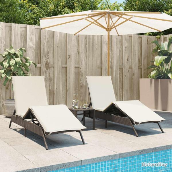 Chaises longues lot de 2 avec table marron r�sine tress�e
