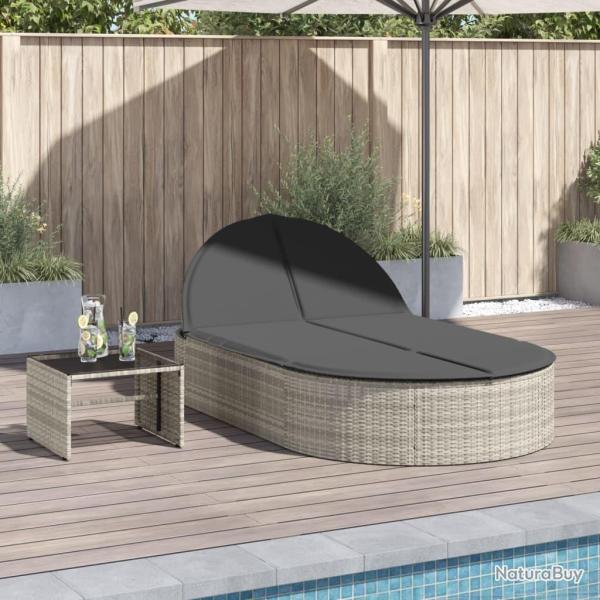 Chaise longue double avec coussins gris clair r�sine tress�e