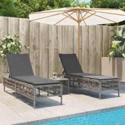 Chaises longues lot de 2 avec table gris r&eacute;sine tress&eacute;e