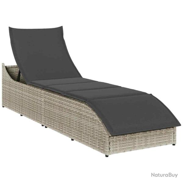 Chaise longue pliante coussin et rangement gris clair polyrotin