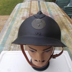 casque adrian WWII,aviation,sans int&eacute;rieur,avec sa jugulaire,bon &eacute;tat