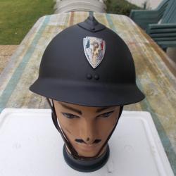 casque adrian WWII, police nationale ,sans int&eacute;rieur,,avec sa jugulaire !!!bon &eacute;tat