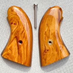 Plaquettes Olivier / Noyer Remington 1858