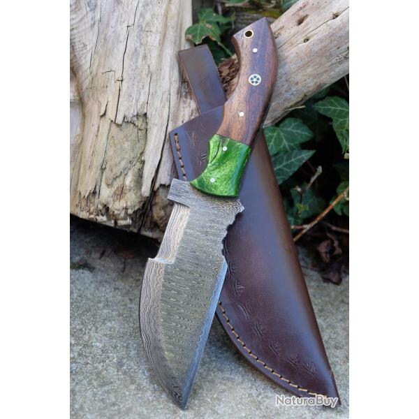 Couteau de Chasse Trakker Damas Grosse Lame 256 Couches Manche Bois/R�sine Fabric Artisan Etui CuirA