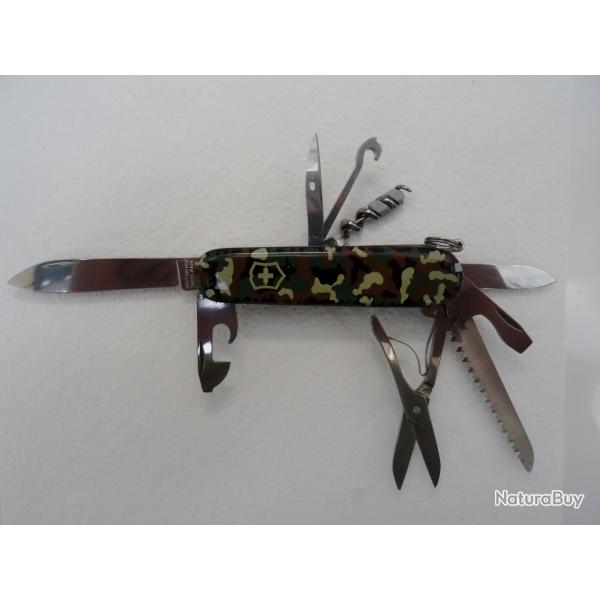 Victorinox Hunstman Camouflage NEUF r�f�rence 1.3713.94