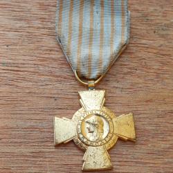M&eacute;daille militaire - Croix du Combattant (3)