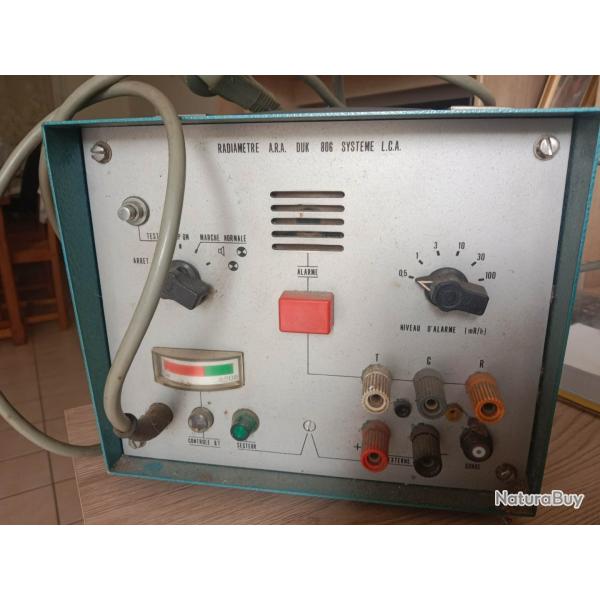Radiam�tre A.R.A DUK 806 vintage - appareil scientifique ancien - aiguille fonctionnelle -