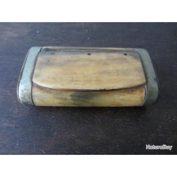 Tabati�re de poche bois et corne 1910-1920