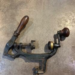 Sertisseur cartouche cal 16 d'&eacute;poque