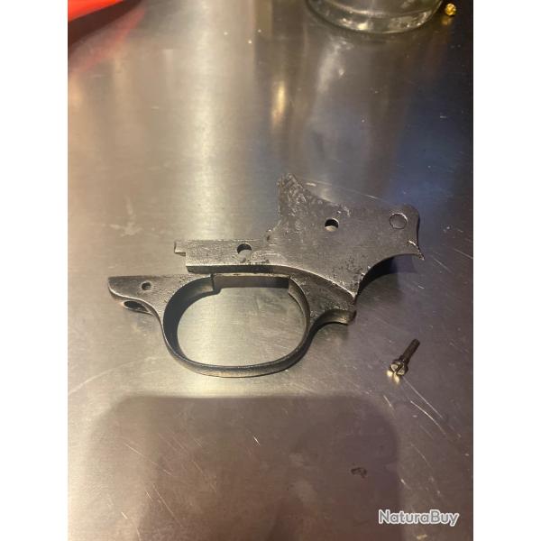 Plaque de recouvrement