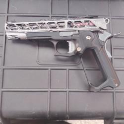 Hicapa 5.1 tokyo marui + bouteille et r&eacute;gulateur