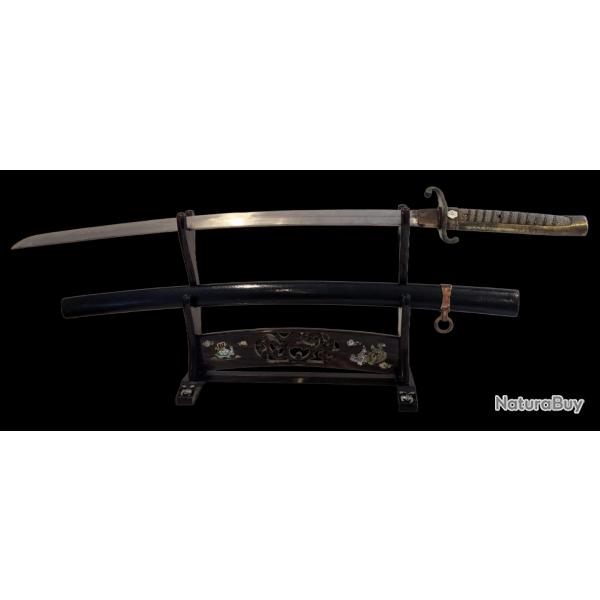 Exceptionnel Sabre d'Officier de la Marine Imp�riale Japonaise (Kyu-Gunto Type 19) - Lame Ancienne