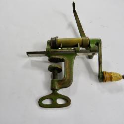 Sertiseuse cartouches de chasse cal 16