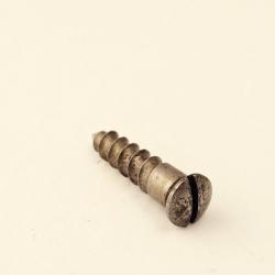 vis plaque de couche  pour fusil Schmidt Rubin G96/11