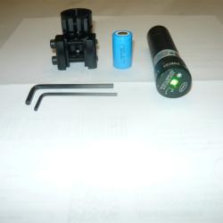 Laser point vert  + pile incluse