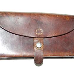 Cartouchi&egrave;re suisse en cuir ann&eacute;e 1963