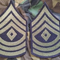 100% ORIGINAL X2 GALONS CHEVRONS troupe US ARMY Mle 1942 WW2 FIRST SERGEANT OD7 militaria