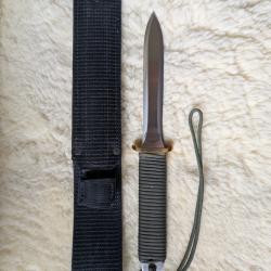 John EK model 4 with Green paracord handle