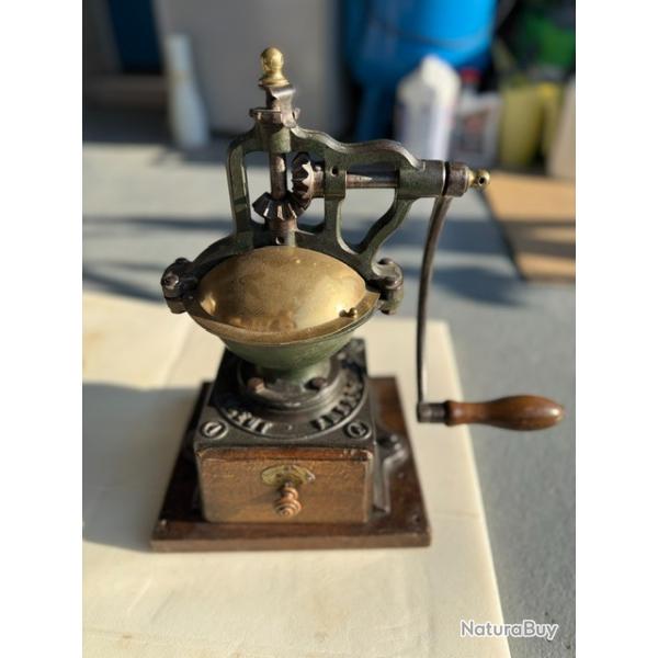 Moulin � caf� Peugeot Fr�res