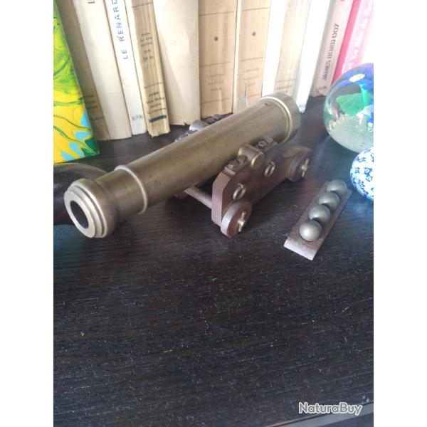Canon en bronze