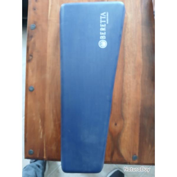 Vends mallette pour transport de crosse marque beretta