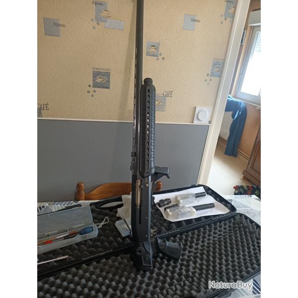 Fusil Super affaire Ba�kal mp 153 calibre 12/76 avec crosse pliante