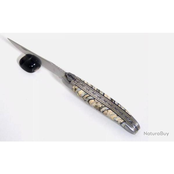 Couteau Laguiole pliant de fabrication fran�aise, acier 14C28N, manche en molaire de mammouth NEUF