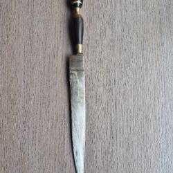 Poignard ancien