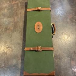 mallette de fusil de chasse - en excellent &eacute;tat