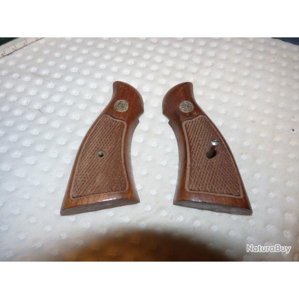 Plaquettes crosse Smith Wesson