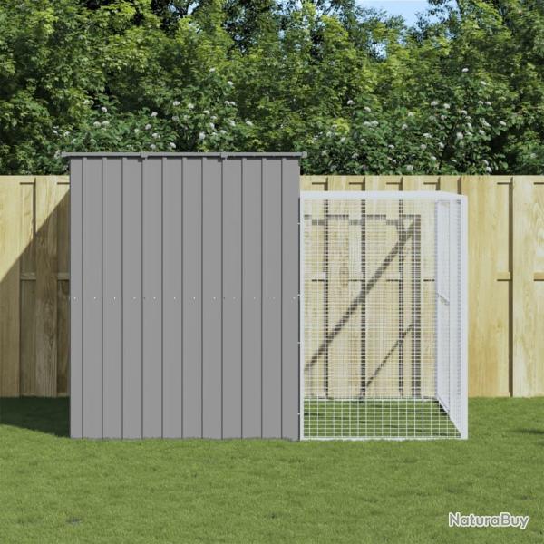 Niche pour chien avec cour gris clair 214x253x181 cm