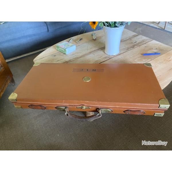 Vends valise de transport James Purdey pour paire de fusil juxtapos�s en cuir et ch�ne