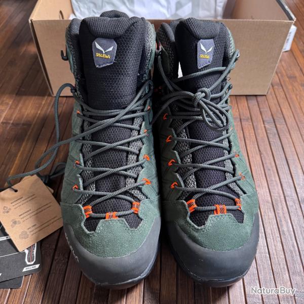 Chaussures Salewa Alp Mate Mid vert fonc� noir