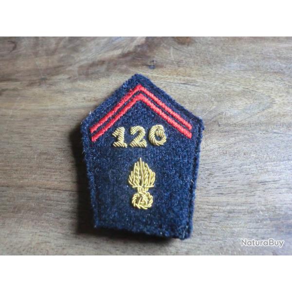 insigne pattes de colllet d'officier 126eme r�giment d'infanterie