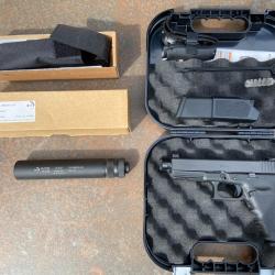 Vends ensemble pistolet  Glock 21 gen 4 cal .45 ACP filet&eacute; et son mod&eacute;rateur de son B&T Impuls IIA