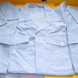 ARMEE DE L'AIR : LOT DE 3 CHEMISES BLEU CLAIR , 2 MANCHES COURTES ET 1 MANCHES LONGUES , TAILLE M  ,