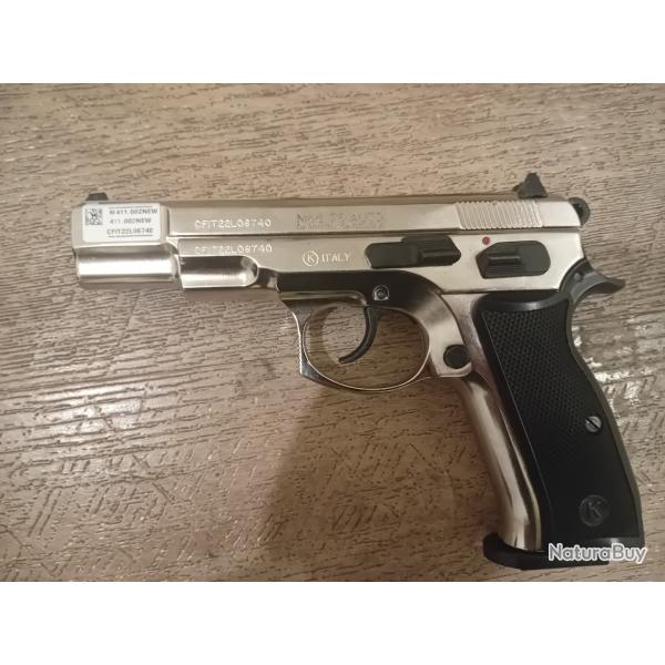 pistolet l'alarme 9 mm � blanc