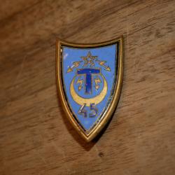 Insigne du 45e r&eacute;giment de Transmissions