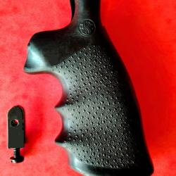 POIGN&Eacute;E REVOLVER SMITH & WESSON CARCASSE N FRAME - HOGUE
