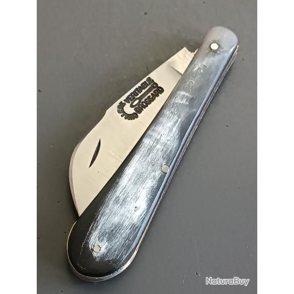 ANCIEN COUTEAU DE M�TIER, V�RITABLE BROSSARD, THIERS, XX�me, manche en CORNE.